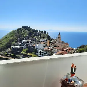 L'arabesco Holiday home